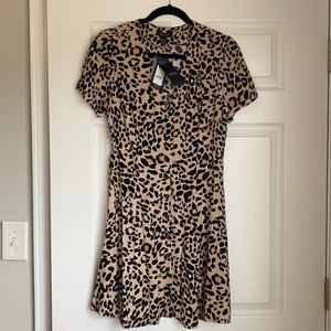 NWT ✨Leopard Print Tea Dress